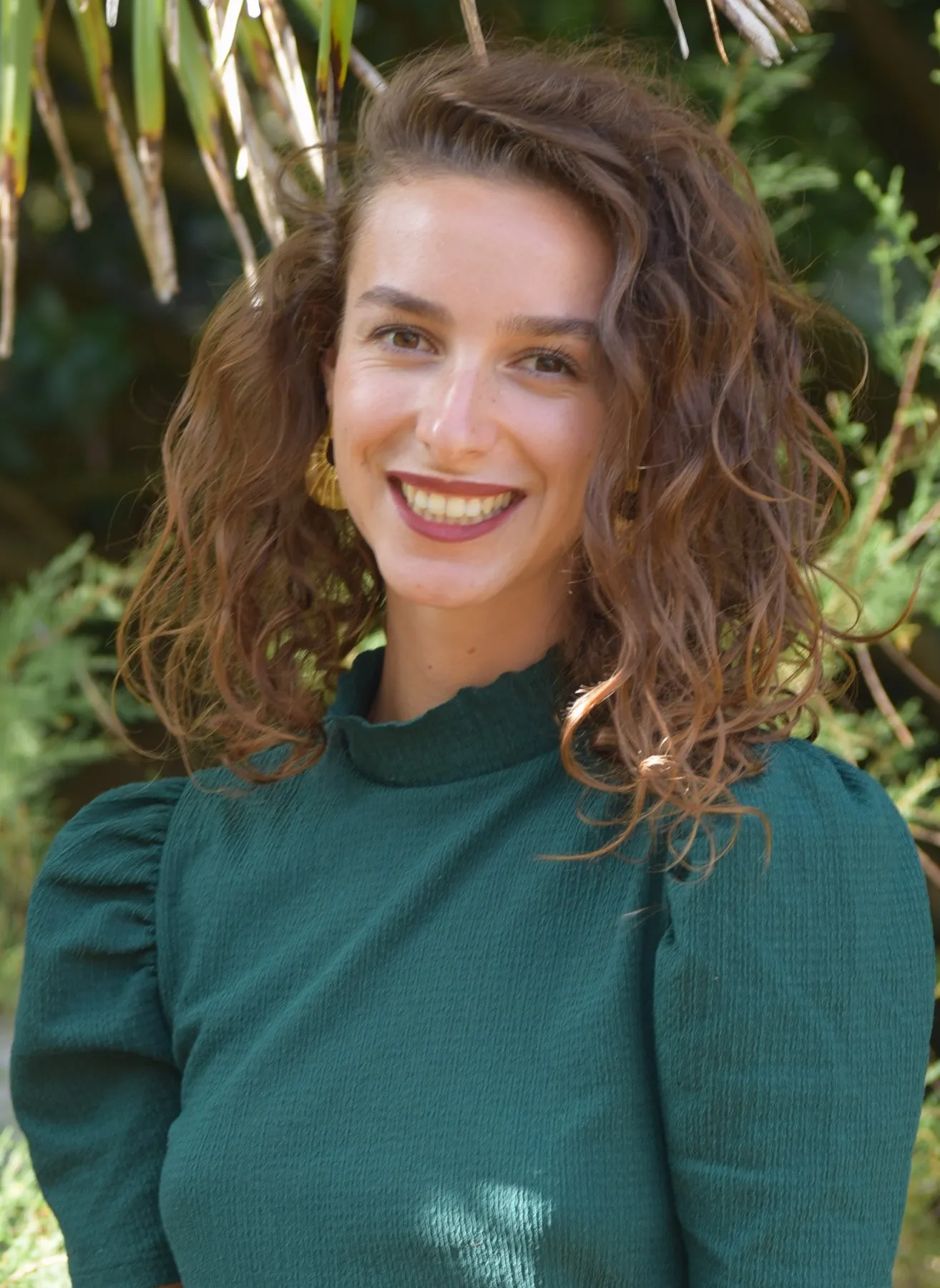 Photo Portrait de Axelle Dion, pratiquante Ostéopathe au cabinet de Steffie Payraudeau